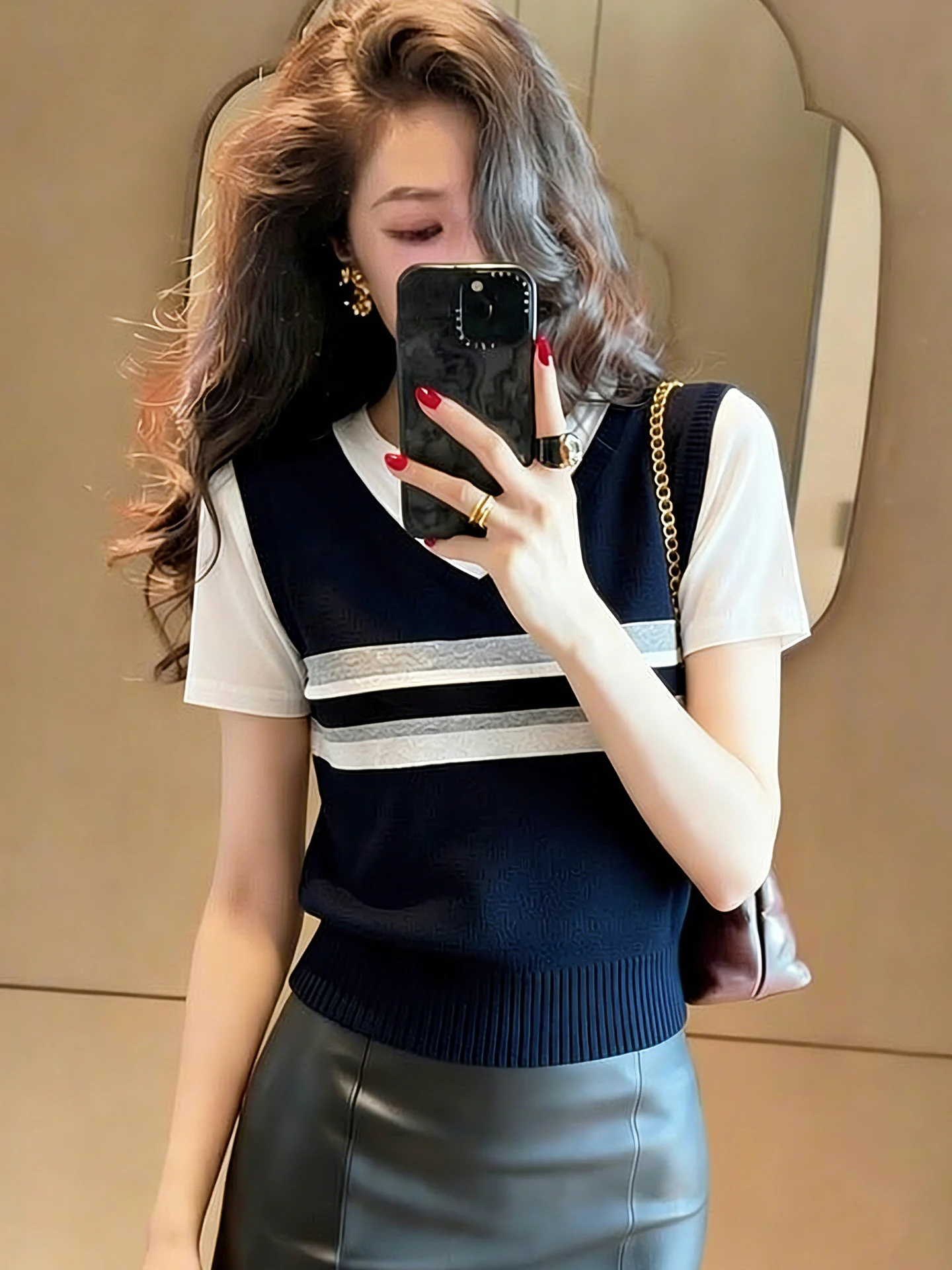 

Korean Style Knitted Short Sleeve T-Shirt Fake Two-Piece Color Block Design Commute Slimming Versatile Spring Summer Top
