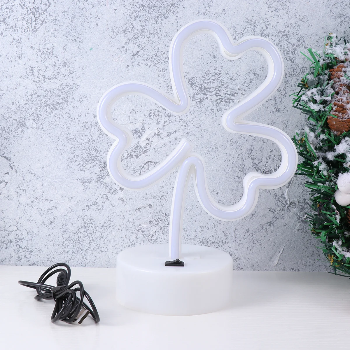 

1Pcs Clover Shamrock LED Night Light Creative Room Bedroom Nursery Hallway Stairs Lamp LED Night Light Shamrock Lamp
