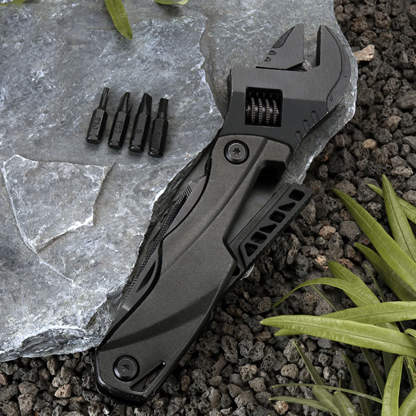 Multitool Wrench Pliers Exceptional Hardness and Durability Multi Tool Suitable for Camping Repa