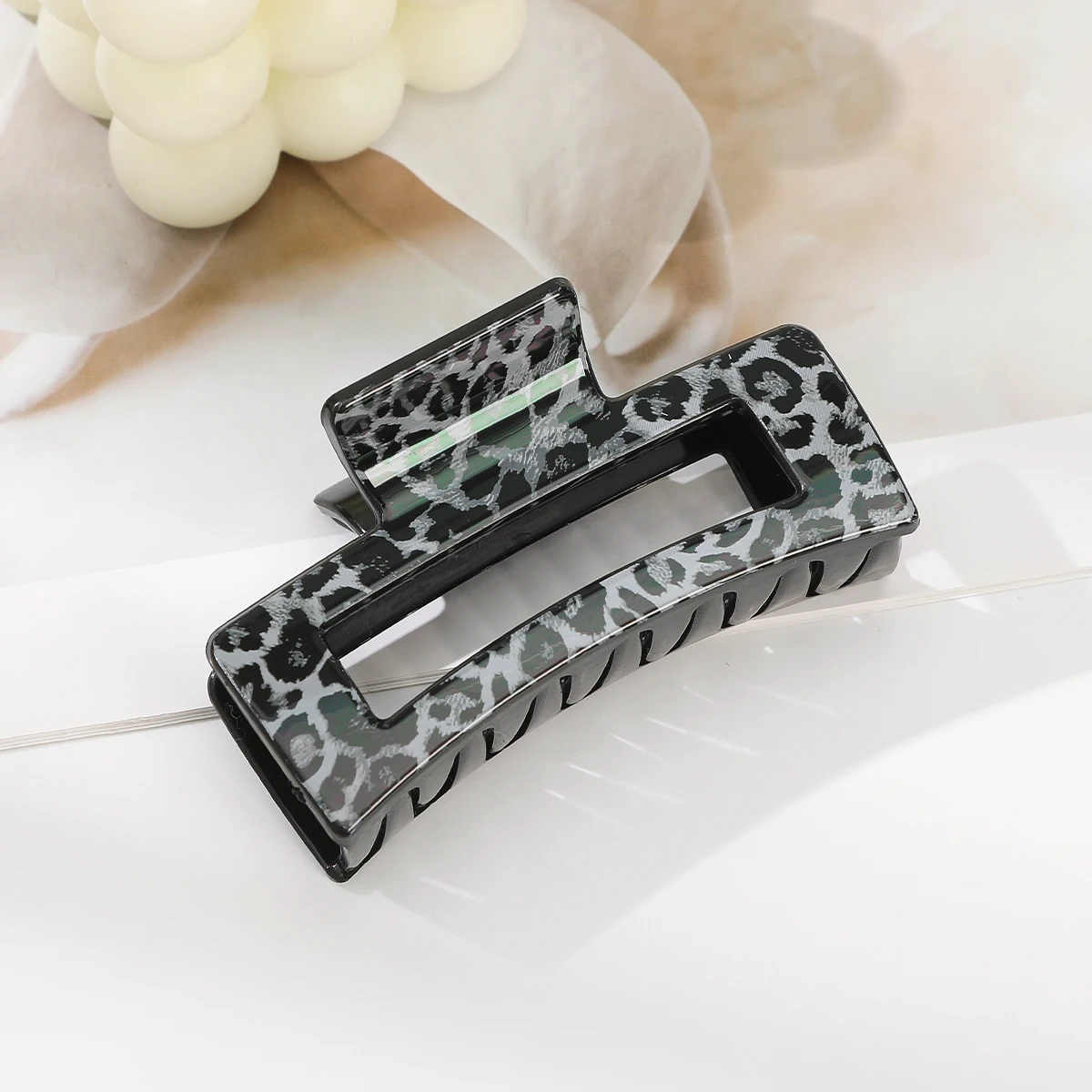 Square Leopard Print Gripper Hair Claw Women Temperament Shark Clip Hair Crab Claw Makeup Party Hair Accessories Hairpin Claw