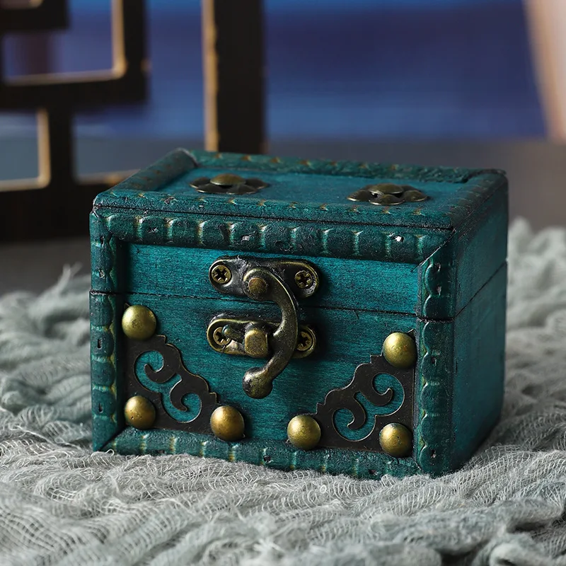 European retro vintage vintage small box storage and storage box, jewelry box, jewelry packaging gift box