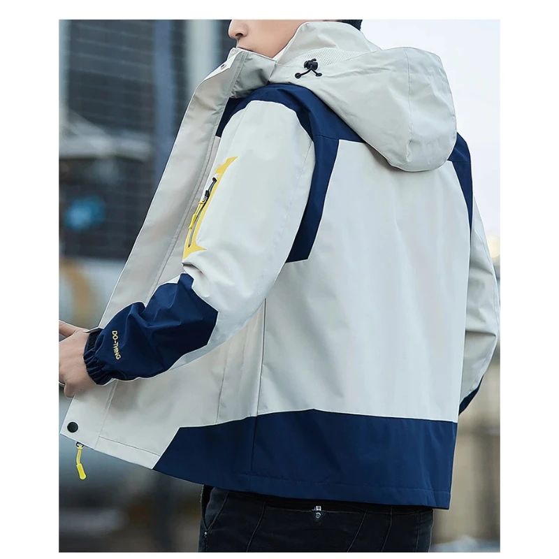 

Waterproof Men's Hooded Jacket Zipper Camping Coat Cargo Bomber Camping Coats Men 2025 Autumn Loose Thin Softshell Hiking Jacket