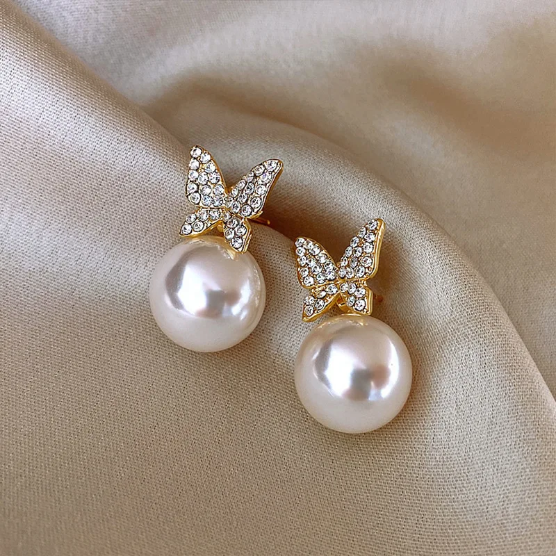

New Design Imitation Pearl Round Stud Earrings For Women Korea Fashion Charms Jewelry Gifts