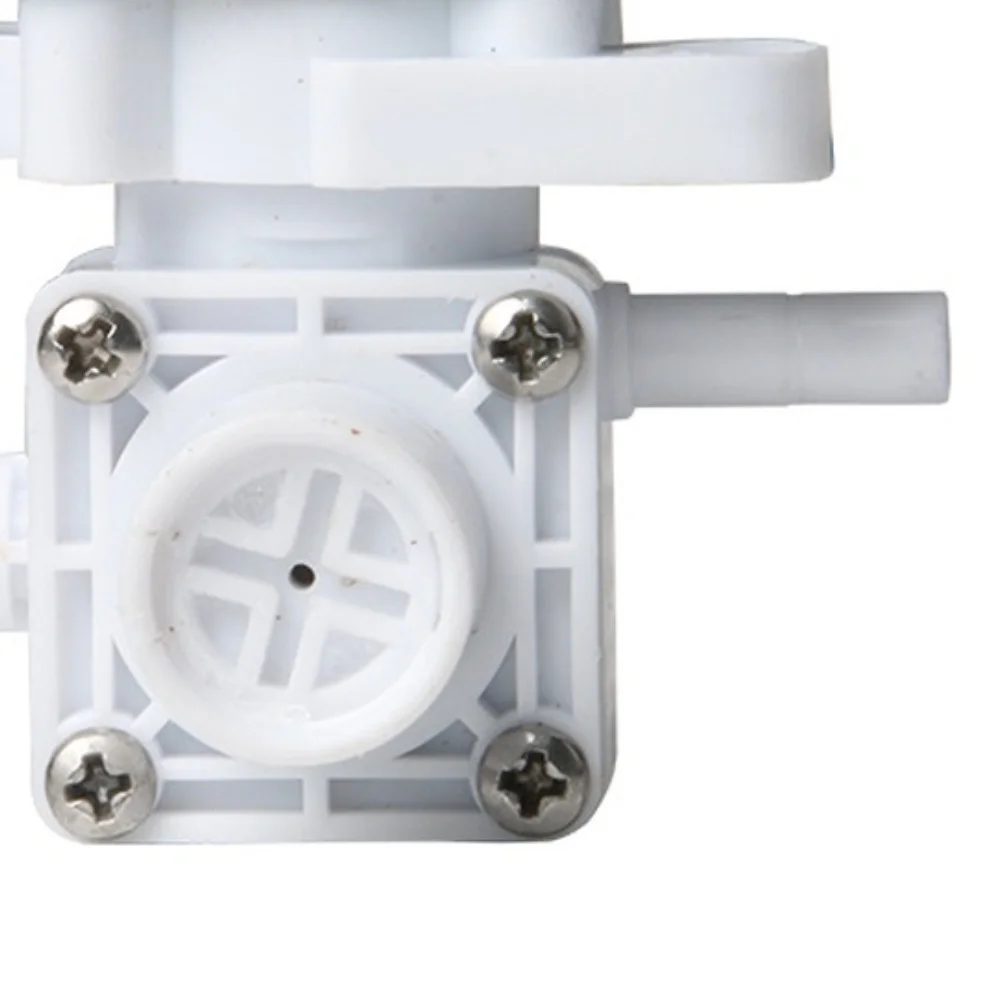 12V DC Smart Toilet Pressure Reducing Solenoid Valve with Straight Through Brass Design for Quick Release Connection