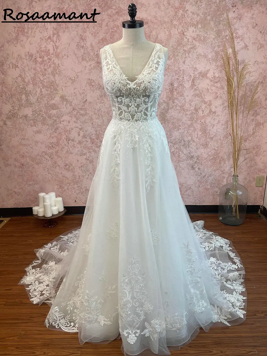 

New Arrival V-Neck Sleeveless A-Line Wedding Dresses Illusion Appliques Lace Country Bridal Gowns