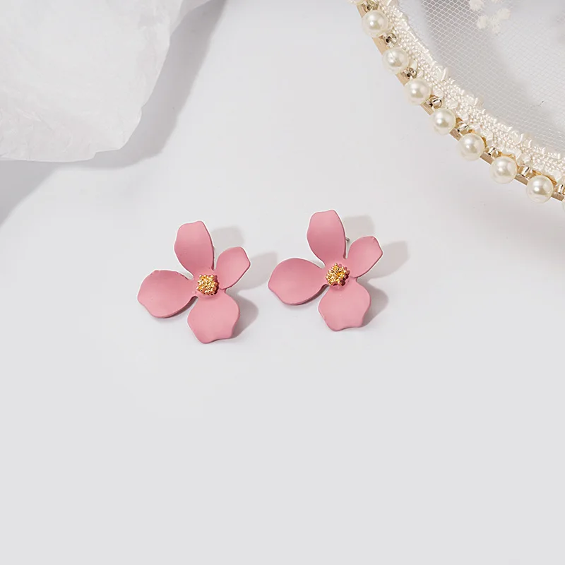 20pairs MIX Youth  beauty  Sweet  flower pink spring earrings Hot selling earrings best gift for girlfriend