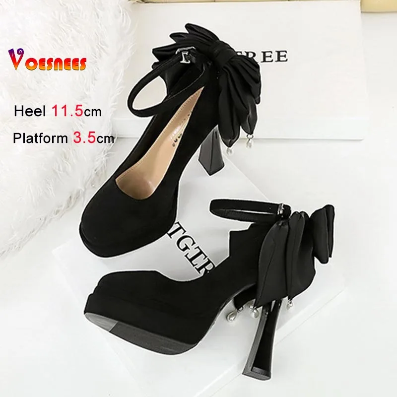 جديد أزياء النساء مضخات الجلد المدبوغ الأسود 11.5 سنتيمتر سوبر أحذية عالية الكعب كلمة واحدة حزام Bowknot مع اللؤلؤ الفم الضحلة حذا فردي للسيدات