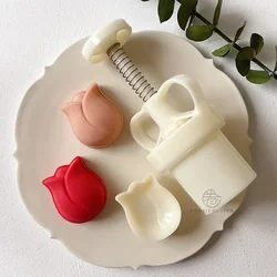 Tulip Shape Mooncake Mold Spring Mung Bean Cake Pastry Mold Hand-Pressure DIY Valentines Day Mold Plunger Kitchen Accessories