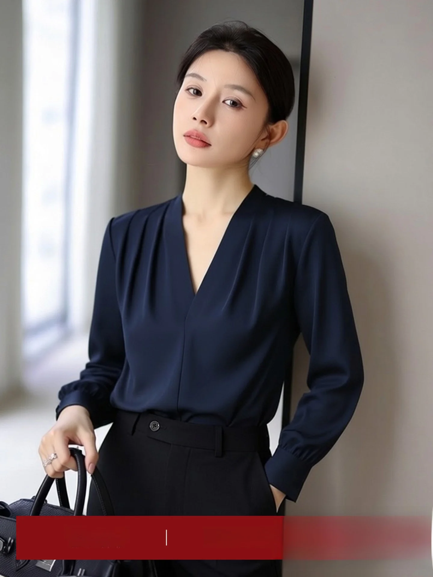 

French Style V-Neck Long Sleeve Shirt Women's Commute White Enhancing Slimming Business Casual Shirt Spring Autumn New Design
