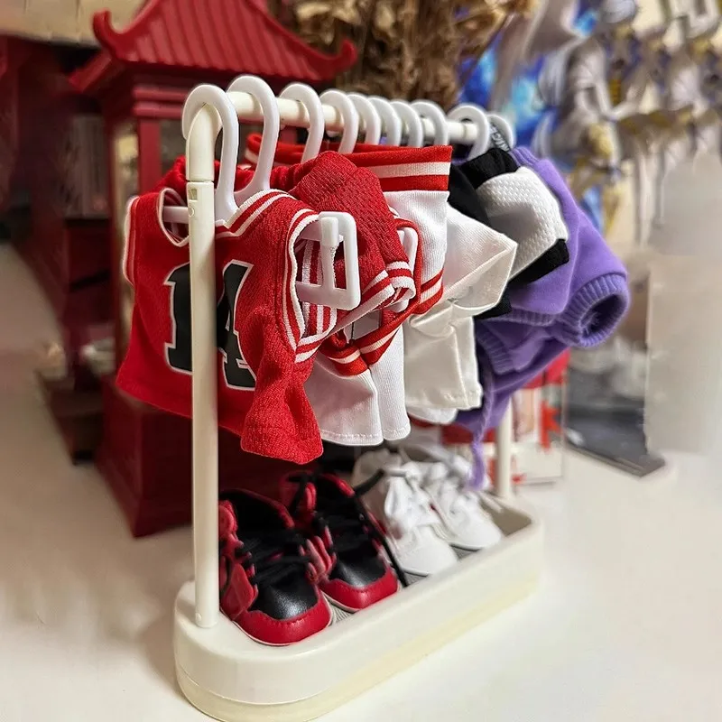 Labubu Mini colgador de ropa 10 unids/set utilizado para Labubu y otras muñecas de 17 Cm Zapatero accesorios para muñecas juguetes para niños