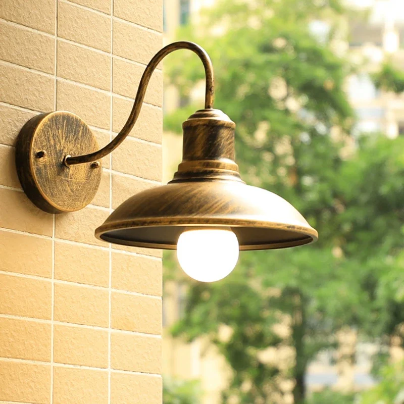 Outdoor Wall Lamp Waterproof Retro LOFT Industrial Style Balcony Patio Rust Prevention Lamps External Villa Lighting Deck Light