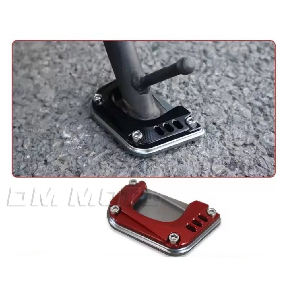 오토바이 사이드 스탠드 수정된 미끄럼 방지 발 지지대 패드가 확대되고 확대된 측면 지지대 베이스 VOGE CU525 CU-525 525CU용