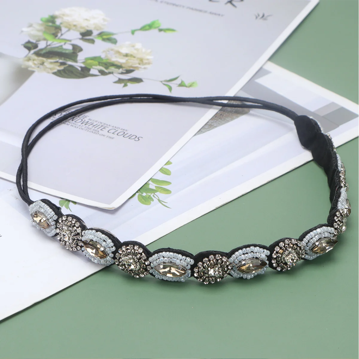 

6Pcs Elastic Pearl Beaded Headbands Handmade Rhinestone Hair Bands for Women Girls Party Hairstyling Hair Band