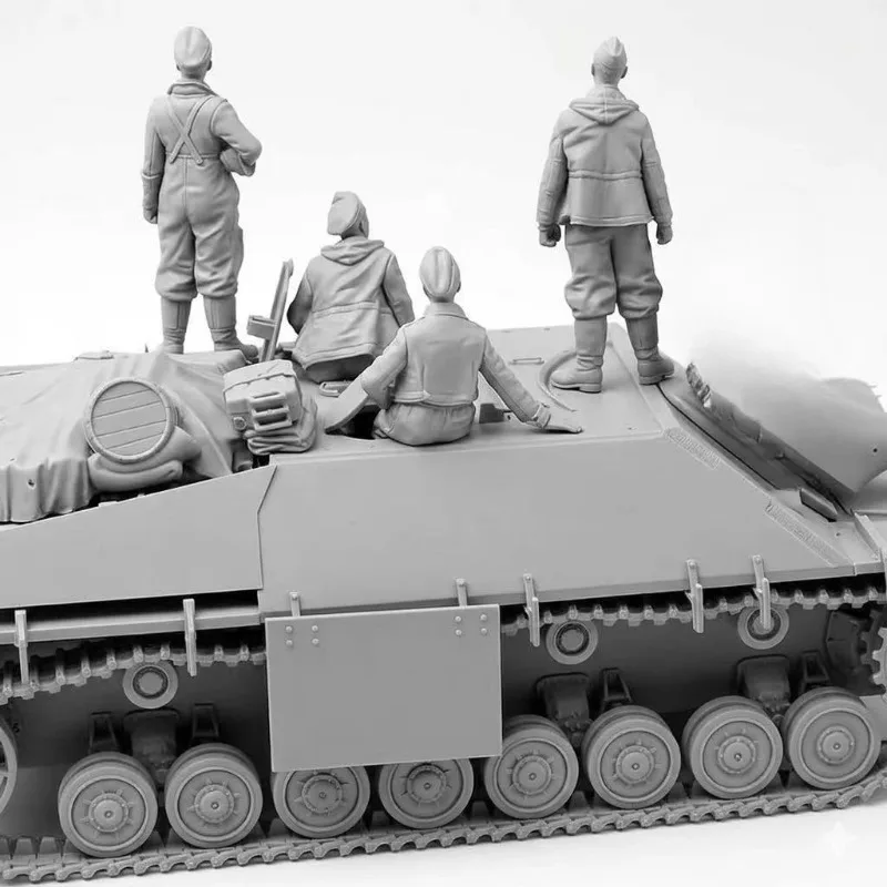 1/35 Scale Resin Figure Die-cast Model Kits Hobby Miniature Soldier Diorama Toy 4 Figures (NO TANK) Unassembled Unpainted C713