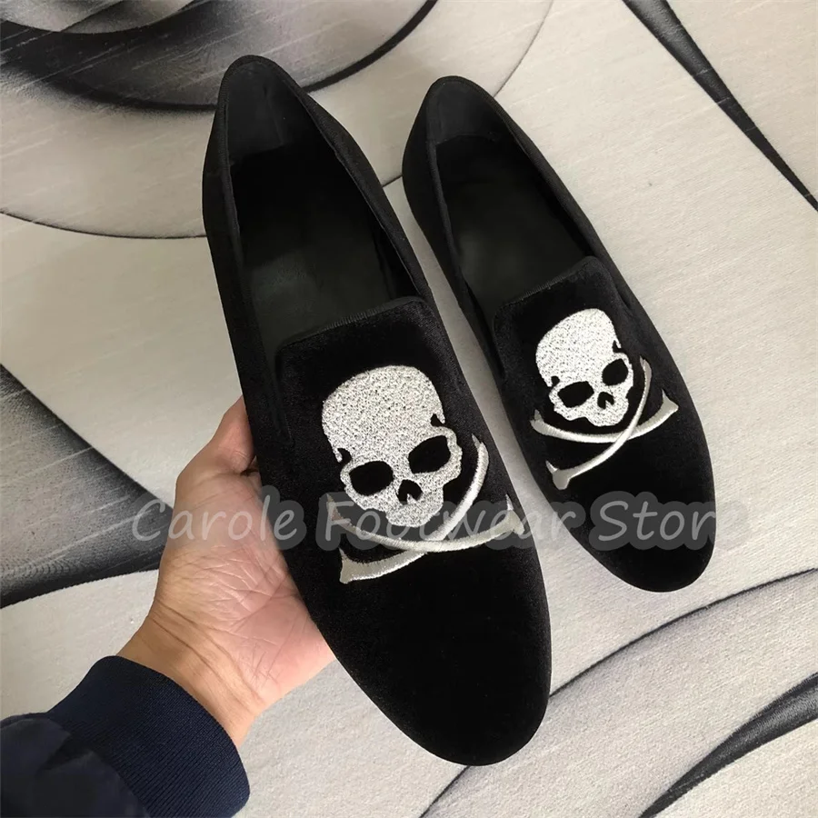 

Мужские лоферы с вышивкой в виде черепа, на низком каблуке, новые модные повседневные туфли для вождения, большие размеры, деловые классические оксфорды