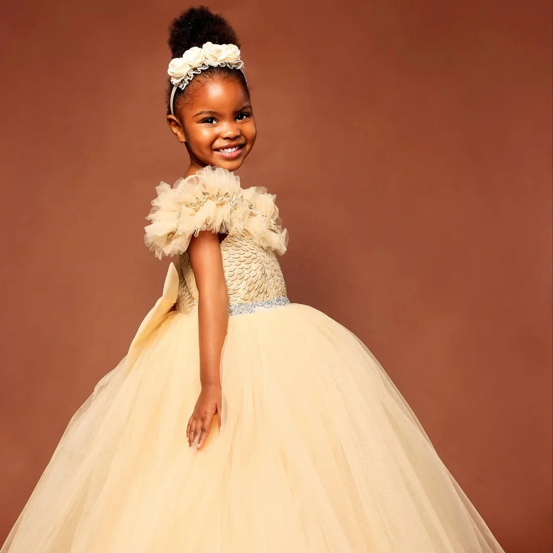 Customized Champagne Flower Girl Dresses For Wedding Appliques Backless With Bow Elegant Kids First Communion Formal Ball Gown