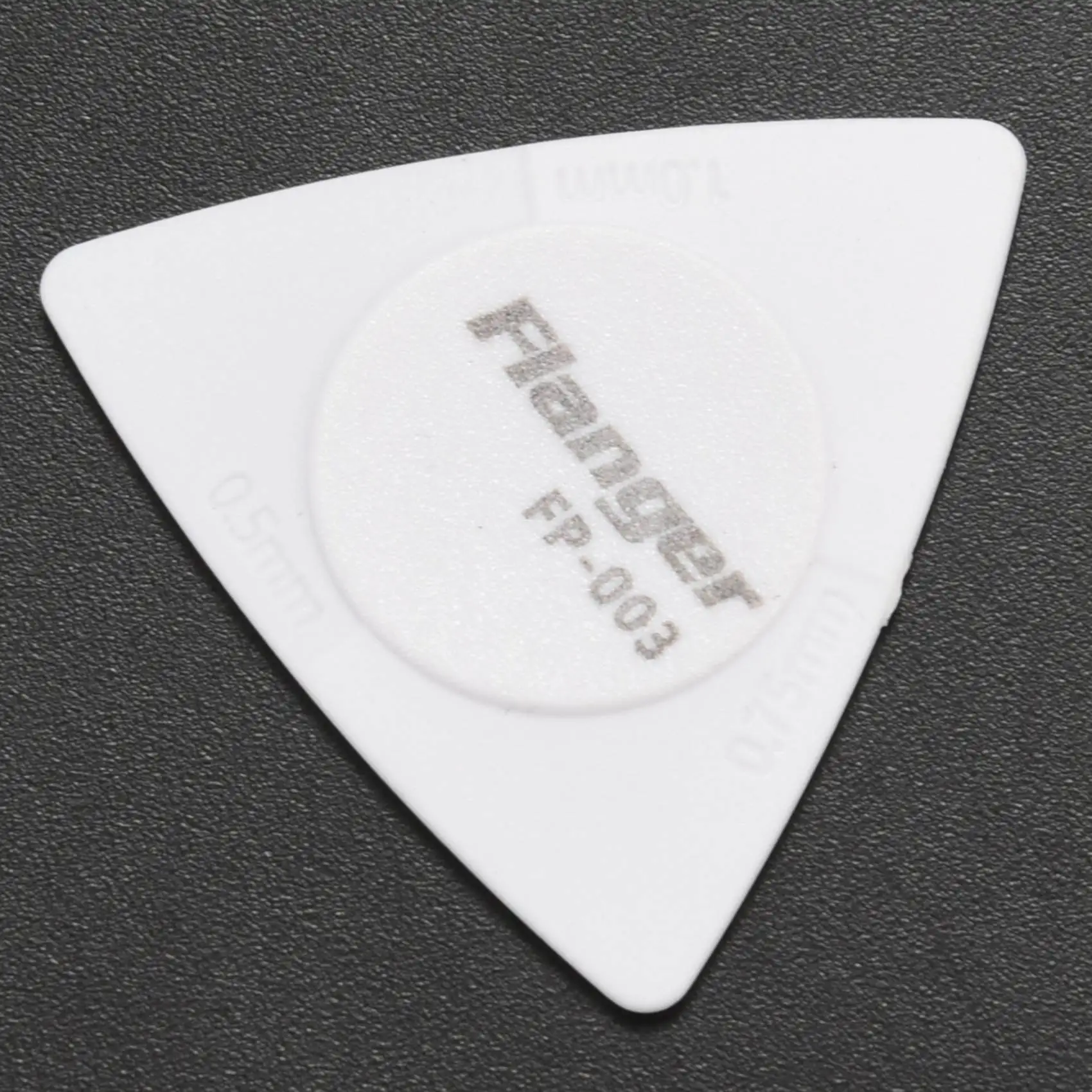 Flanger 10pcs Triangle-Guitar picks 1.0 0.75 0.5 mm Thickness in PC + ABS Material Antislip Style Picks White