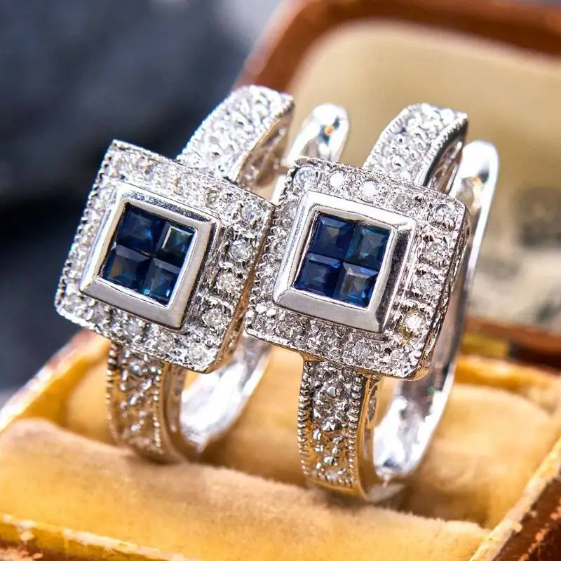 Geometrische Luxus-Creolen für Damen mit Glänzenden Blauen Synthetischen Zirkonia für Alltag, Bankette und Festlichkeiten - Modischer Edel-Schmuck
