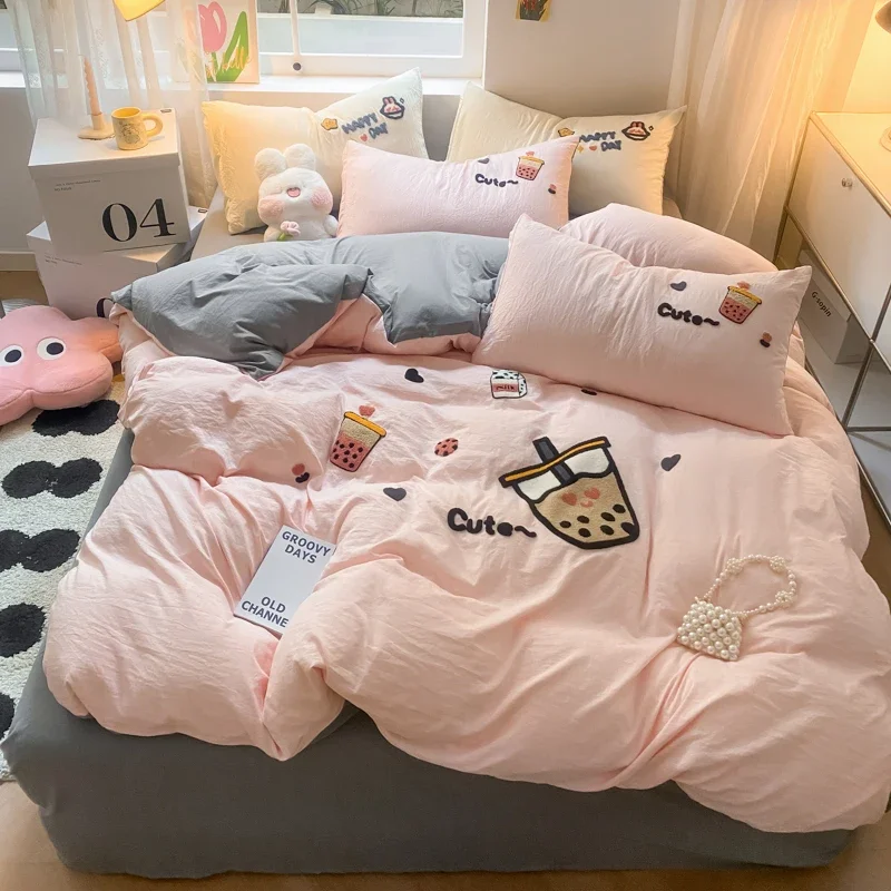 

MIlk Tea Cartoon Duvet Cover Embroidery Bedding Set Queen Twin Size Kawaii Comforter Covers with Pillowcases for Girls Women