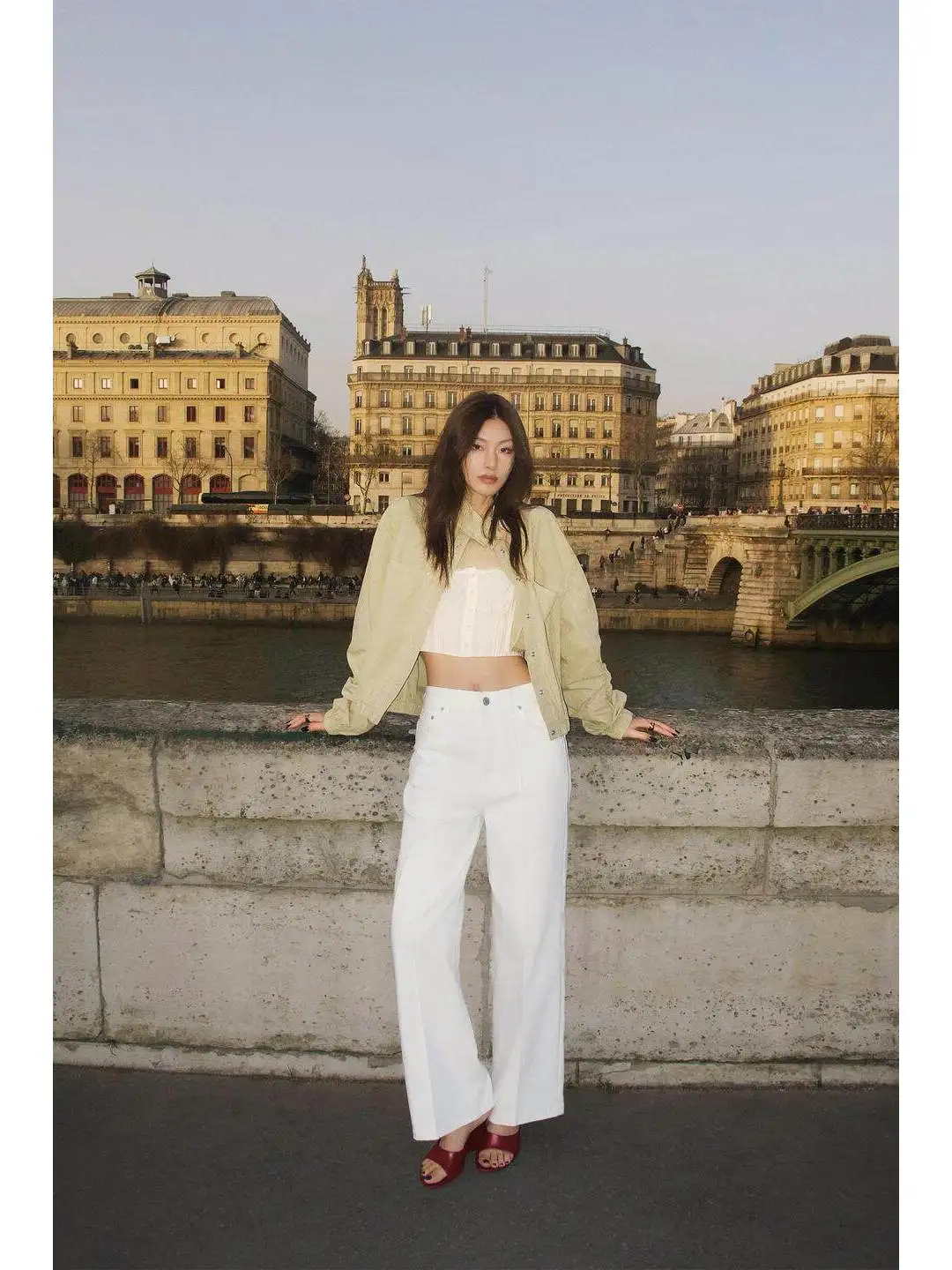 Fashionable Washed Stand Collar Jacket Loose Fit Pleated Spring Outerwear Women's Short Coat European Style Polyester Fiber