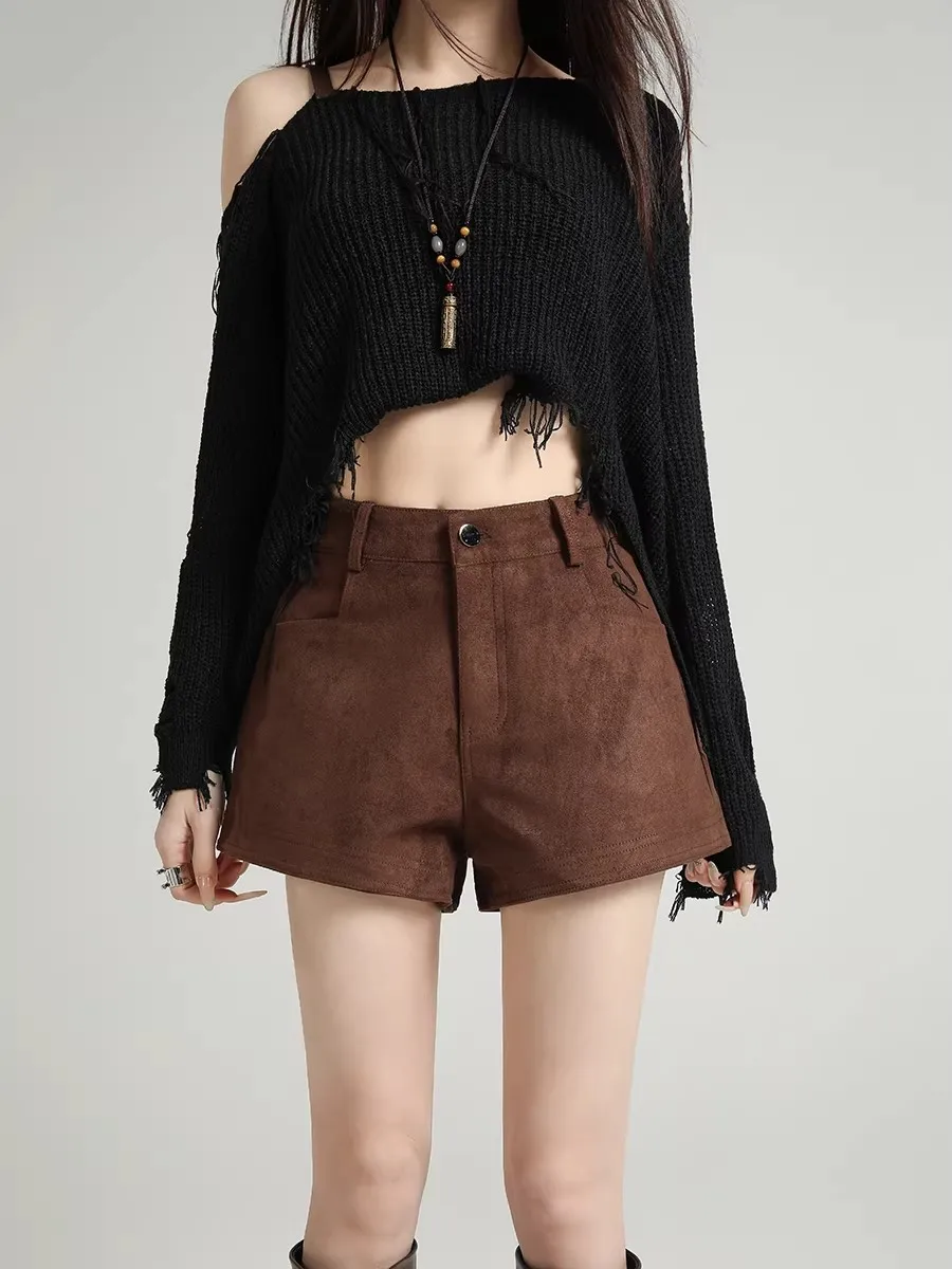 plus Size Short Pants Coffee Color Deer Skin Velvet A-Line Flattering High Waist Zipper Closure Non-Stretch Ladies Jeans