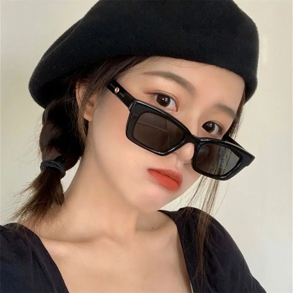 Women Rectangle Sunglasses Retro Driving Glasses 90s Vintage Fashion Narrow Square Frame UV400 Protection Eyeglasses