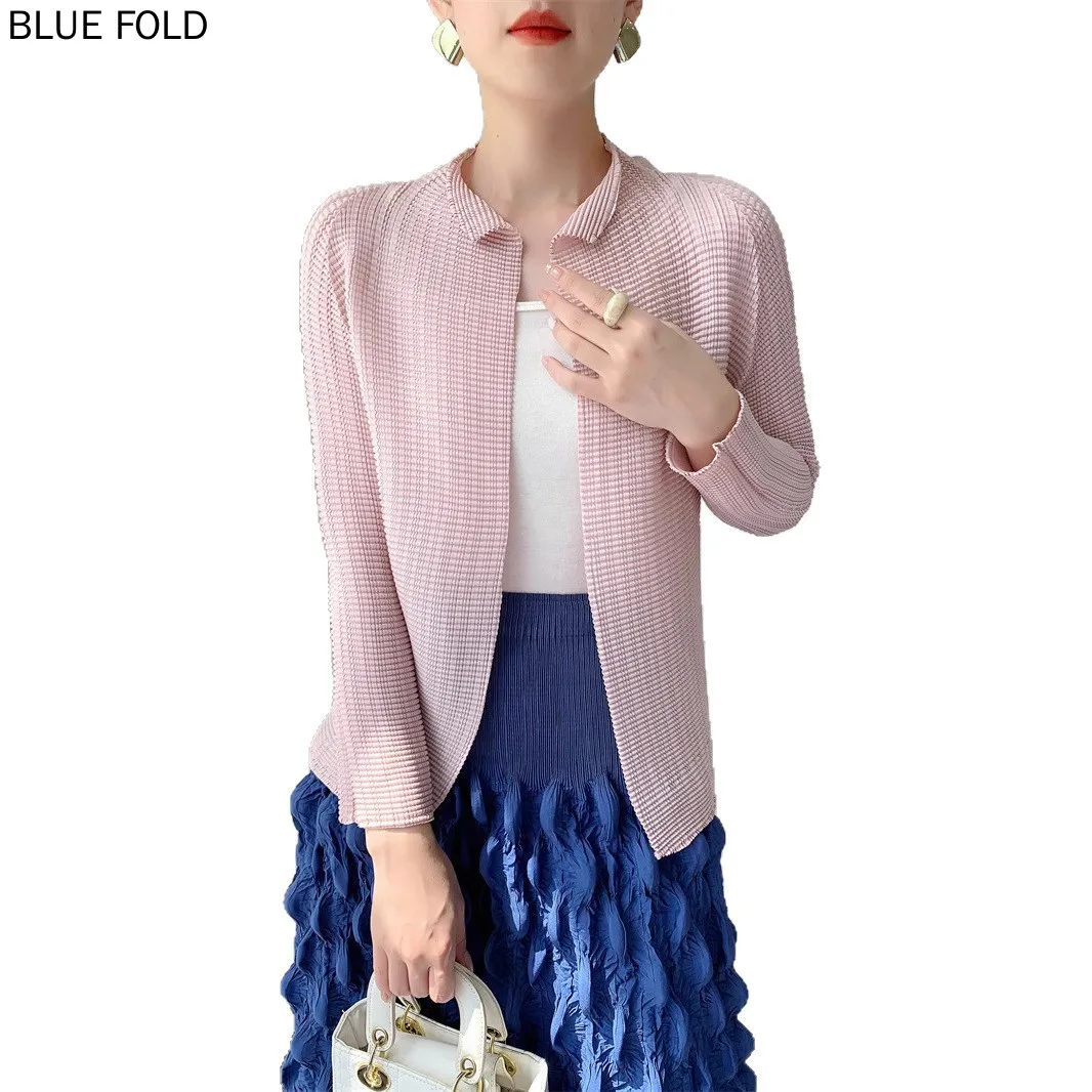 Miyake High-End-Plissee-Oberjacke für den Frühherbst 2025, super dehnbar, fließender Maiskern-Cardigan für Damen