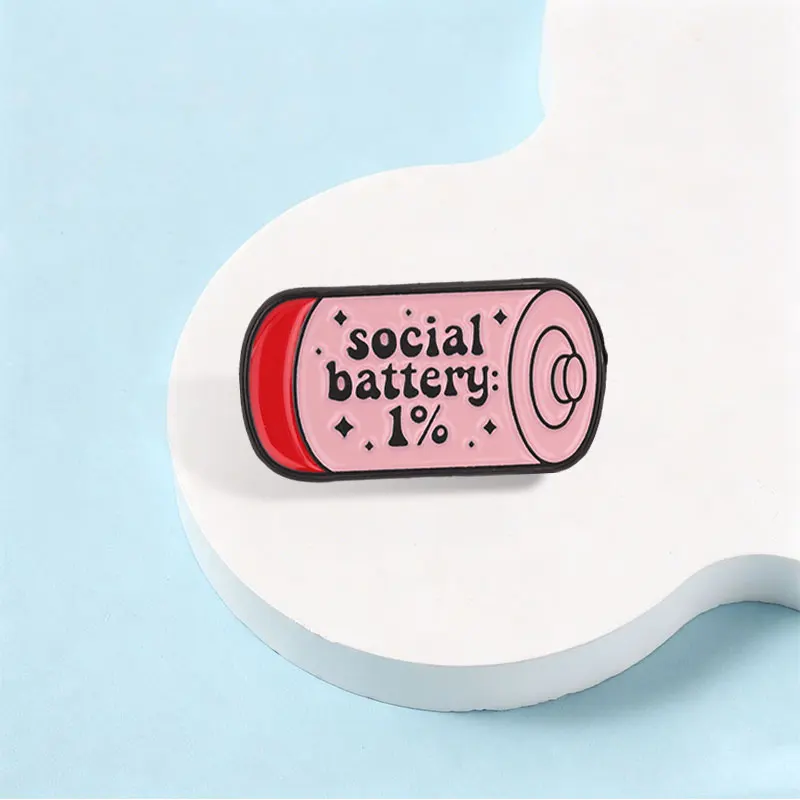 Social Battery 1% Enamel Pin Socially Exhausted Low Battery Metal Brooch Backpack Lapel Badge Fashion Jewelry Gift for Introvert