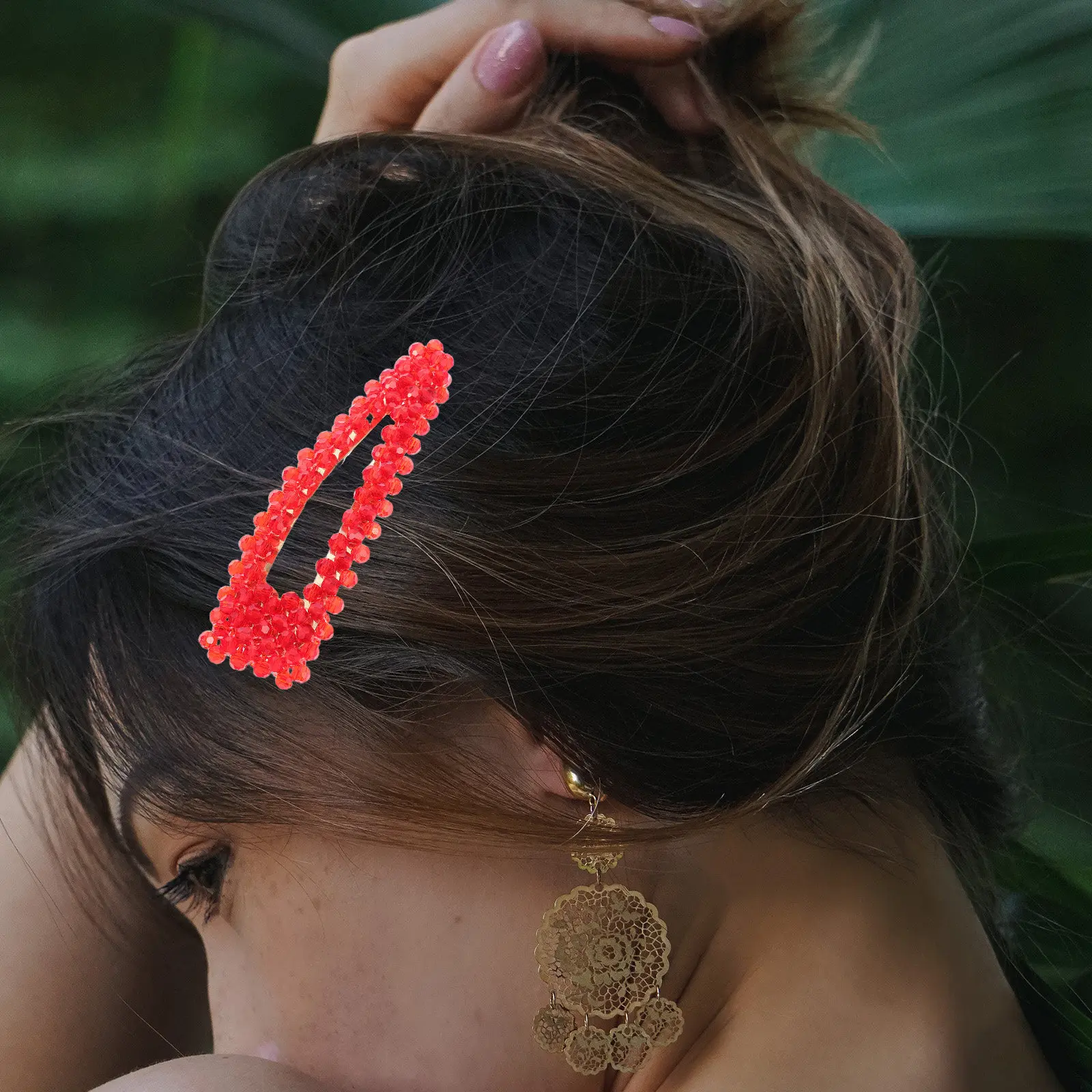 

Набор из 2 заколок для волос с жемчугом, в форме капли, с одной застежкой, для женщин и девушек, модный аксессуар для повседневной укладки