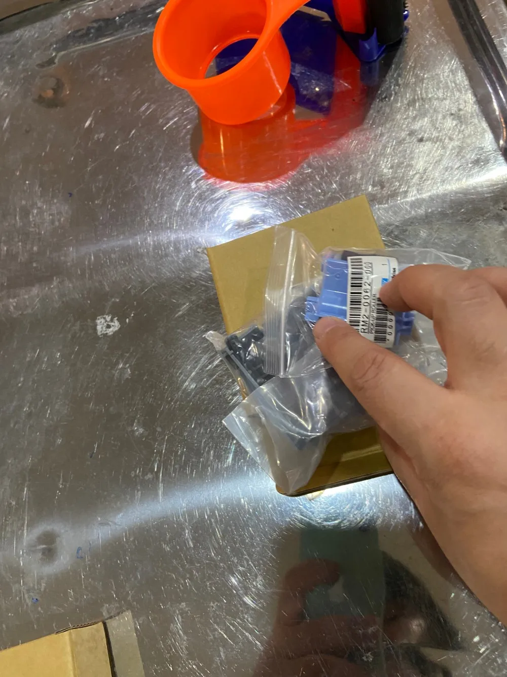 

RM2-6577-000 B5L24-67904 Pickup Separation Roller for HP Color LaserJet M552 M553 M554 M555 M577 M578 M652 M653 M681 M682