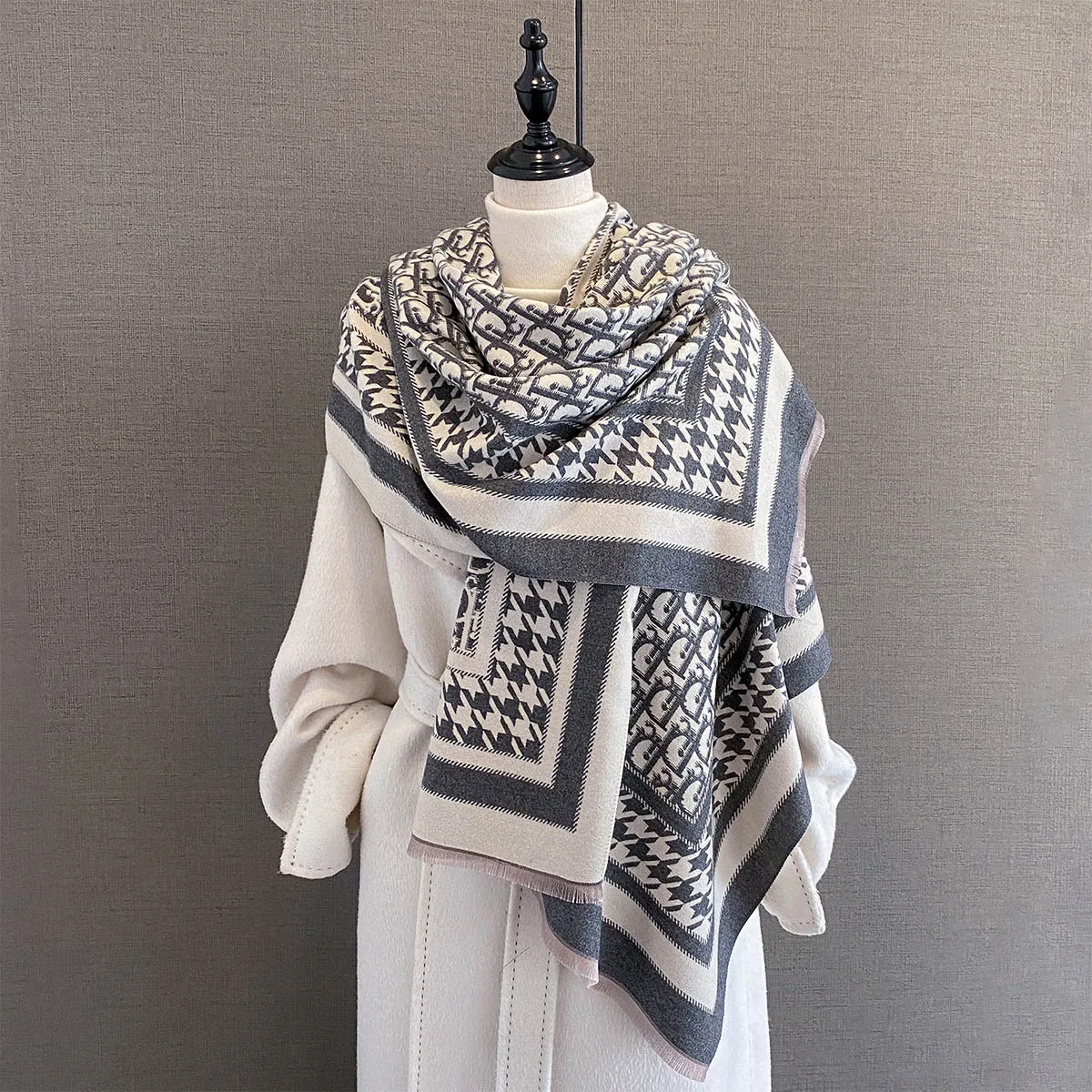 

Women Winter Scarf 2026 Faux Wool Jacquard Wrap Letter Design Soft Warm Stole Fashionable Neck Warmer Luxury Designer Shawl