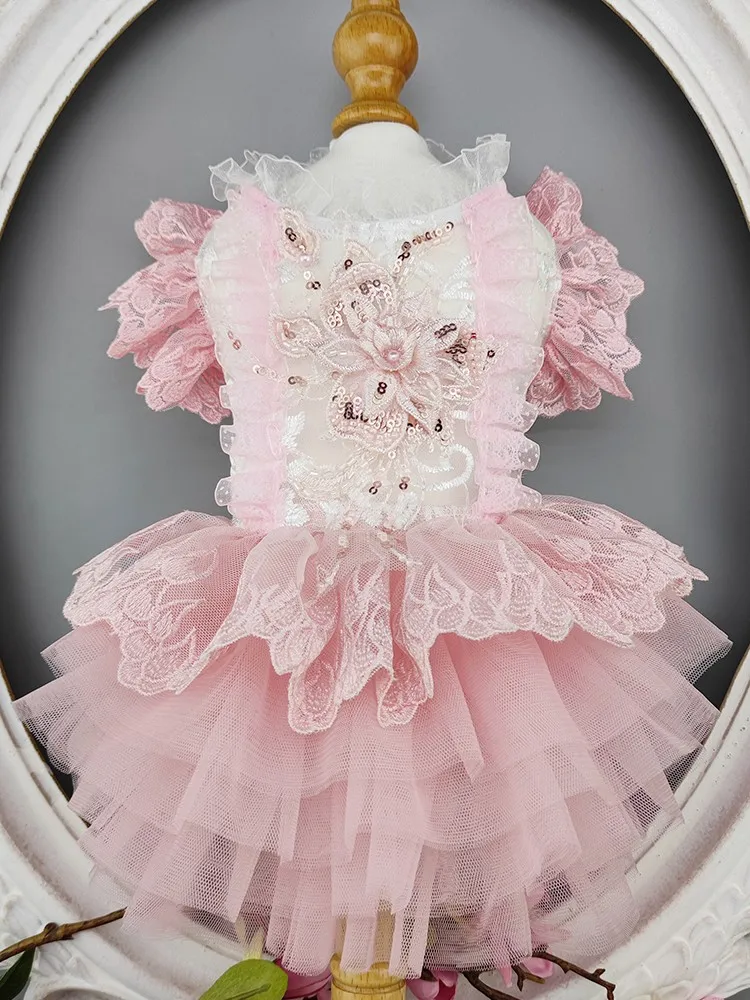 Handmade Dog Clothes Pet Supplies Unique Design Pearls Lace Pink Princess Dress Puffy Skirt Holiday Yorkie Meltese One Piece