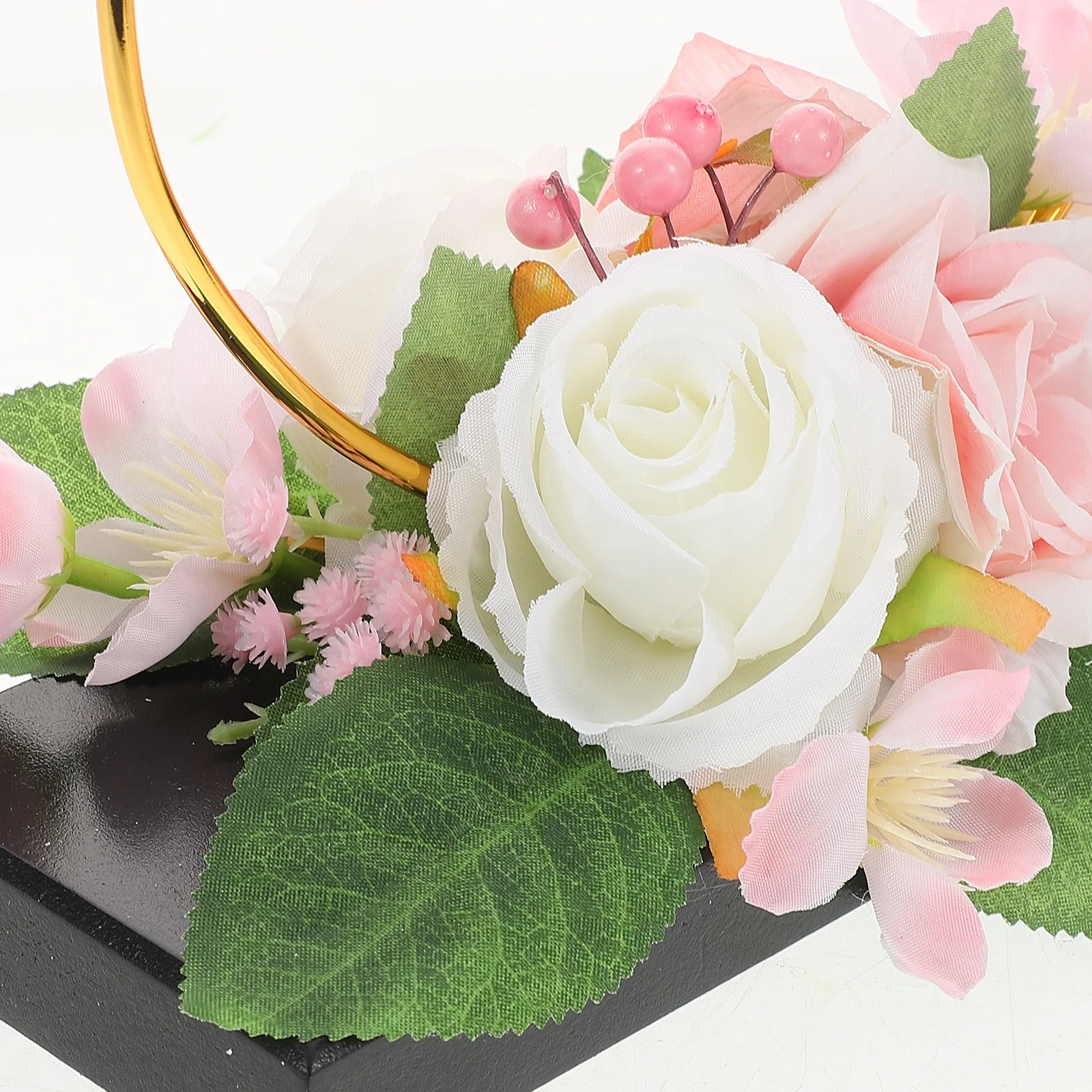 

Heart Shaped Jewelry Holder Organizer Stand Elegant Necklace Ring Display With Simulated Rose Wedding Engagement Table