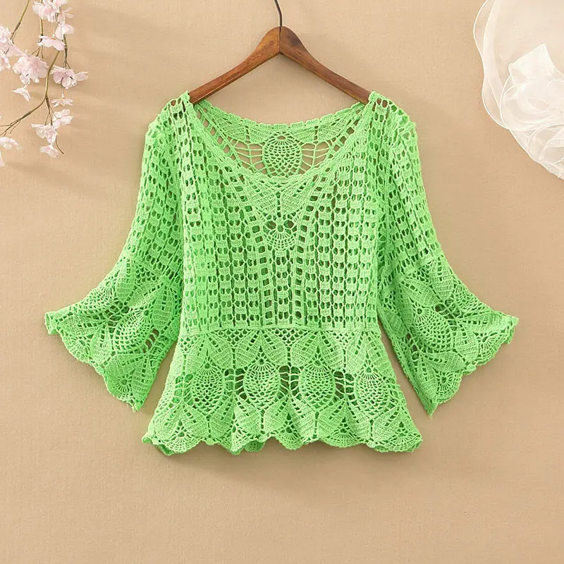 Lady Spring Summer 2023 Fashion New Loose Five-point Sleeve Short Round Neck Solid Color Plaid Casual Female Hollow Out Lace Top