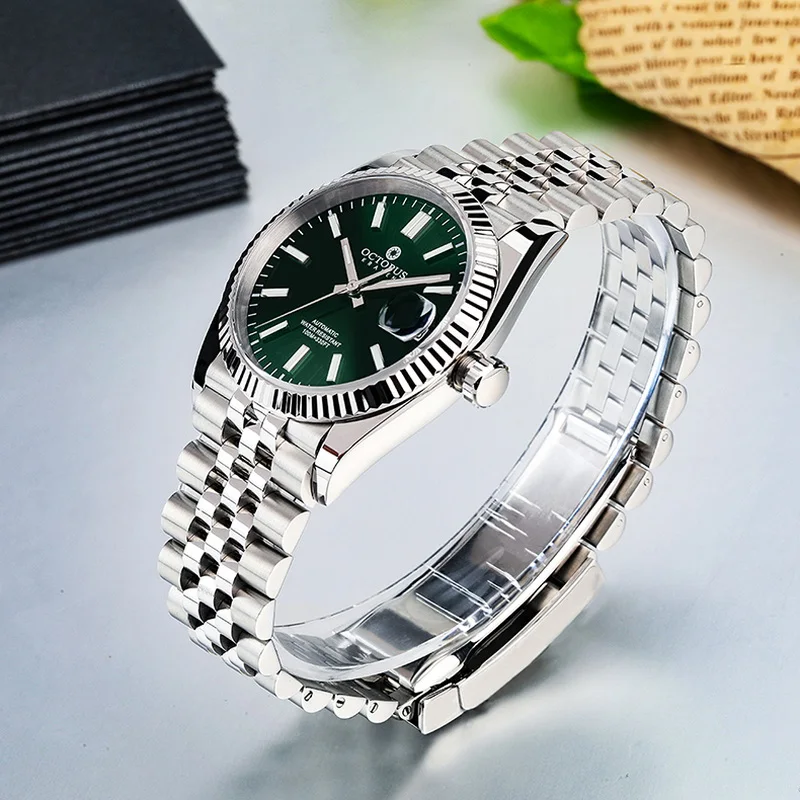 นาฬิกาข้อมือกลสุดหรูขนาด36มม. นาฬิกาออโตเมติกผู้ชายปลาหมึกดำน้ำ100ม. กันน้ำได้ BGW-9ส่องสว่างไพลินกระจก SW200 PT5000