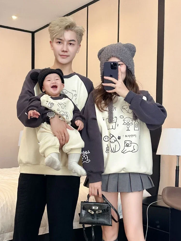 Family Winter Sweatshirt Mother Father Son Daughter Clothes Baby Clothes for The Whole  Dad Mom and Children Bodysuit Korean