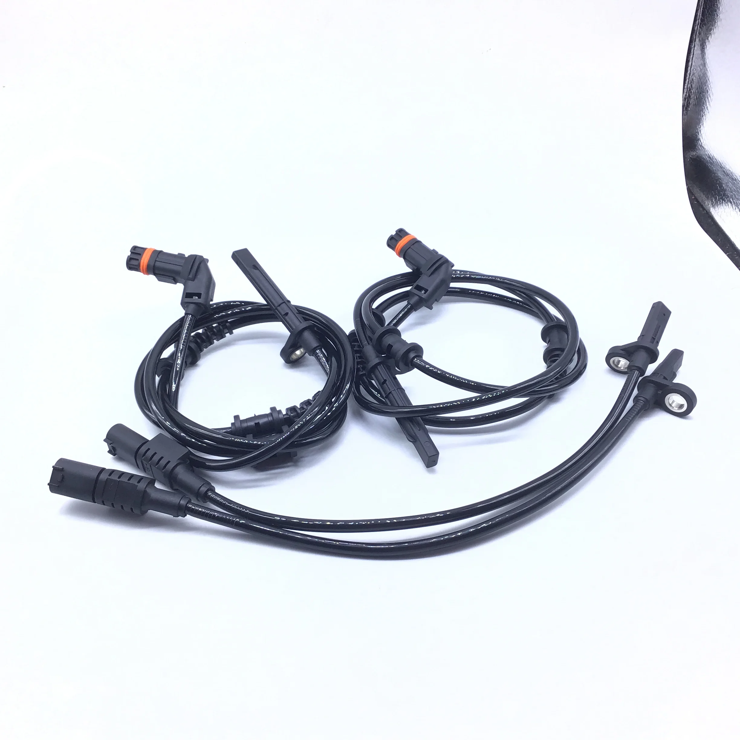 

4X датчик скорости колеса ABS задний передний левый правый 1669054002 1669054102 Для Mercedes-Benz GL350 450 550 GLE63 GLS450 ML250