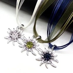 Traditional Vintage Mountain Troops Edelweiss Necklace Pendant Fashion Charm Luck Flower Necklace Women Dirndl Costume Jewelry