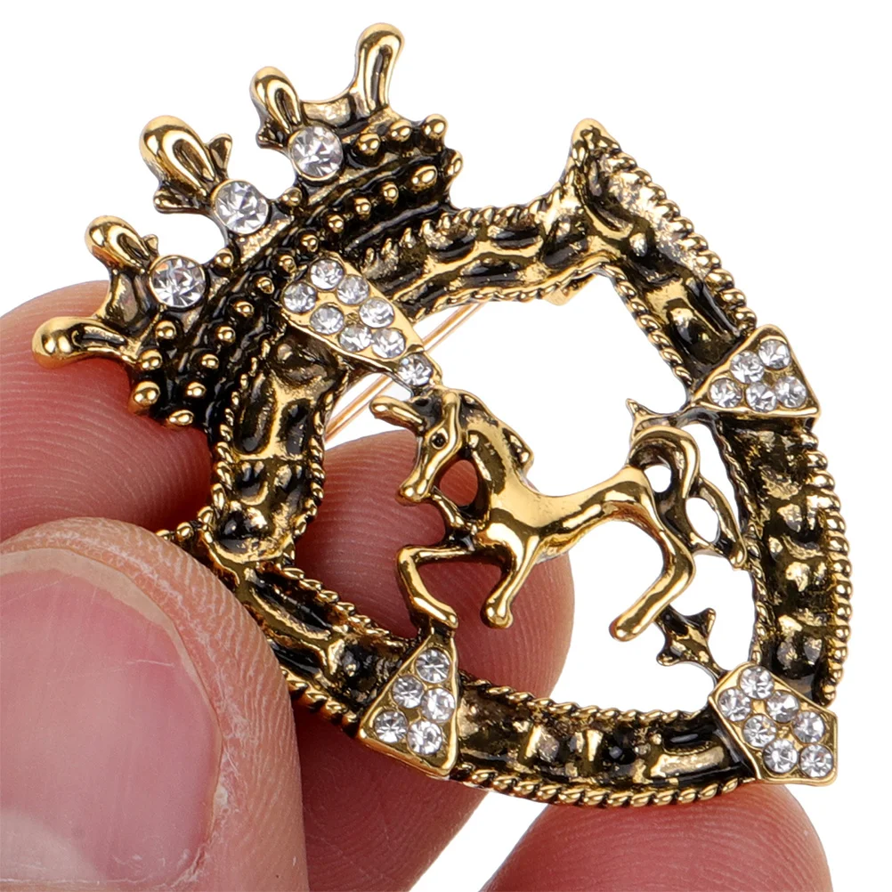 2 قطعة بروش التاج للرجال حجر الراين التلبيب دبوس سبائك الزنك درع الحصان شارة الملابس حلية حفل زفاف التبعي خمر #3