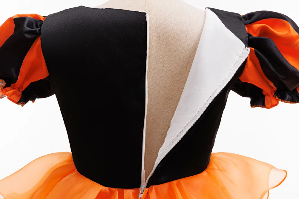 Halloween-Kostüm für Mädchen: Kleid mit Puffärmeln, Rüschen und mehreren Stoffschichten aus Tüll + Hexenhut + Süßigkeitenbeutel in Form einer Kürbis, Party-Outfit für Kinder, 3-teiliges Set. – Detail 15