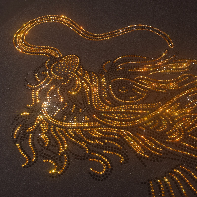 صنبور الكي عالي الجودة من حجر الراين DIY للقمصان والجينز والبلوزات كإكسسوارات الملابس