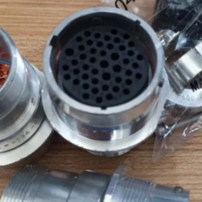 

1pcs new and origianl connector HD34-24-47SE-059 new