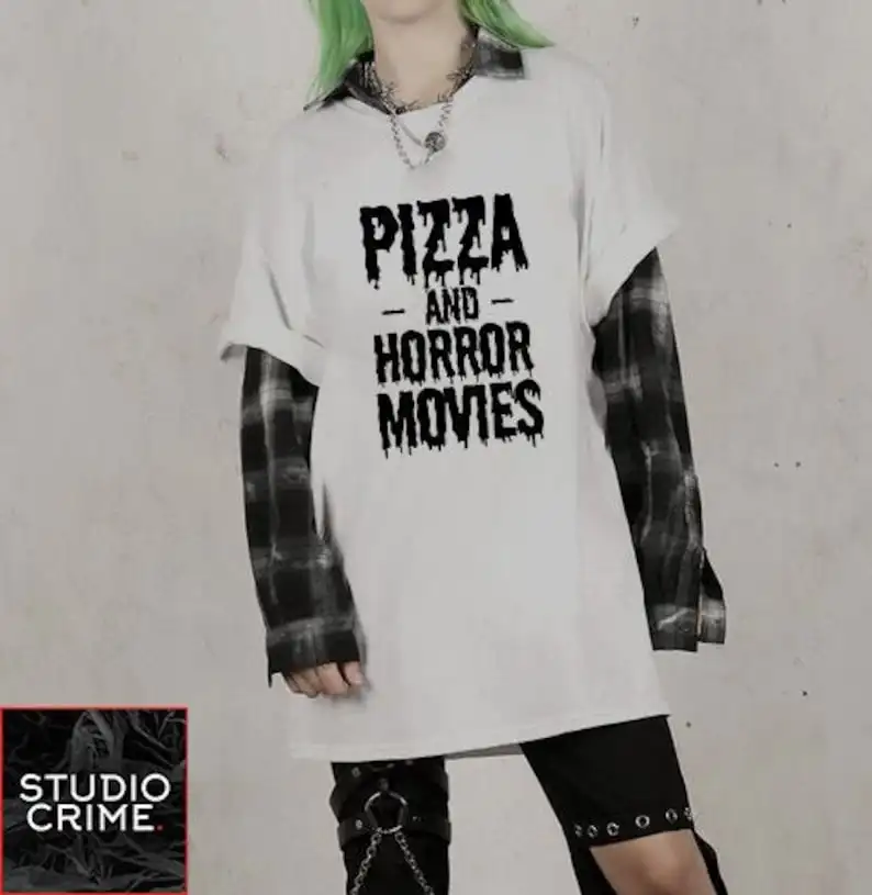 

Alternative Nu Goth Clothing Goth Aesthetic - Pizza And Horror Movies T-Shirt