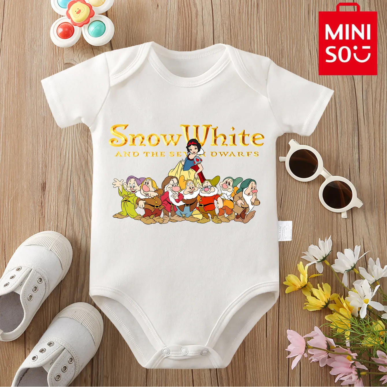 

MINISO SnowWhite Disney 100% Cotton Bodysuit Soft Baby Cloths Best Gift for Baby Onesie Jumpsuit for 0 To 12 Months Cute Newborn
