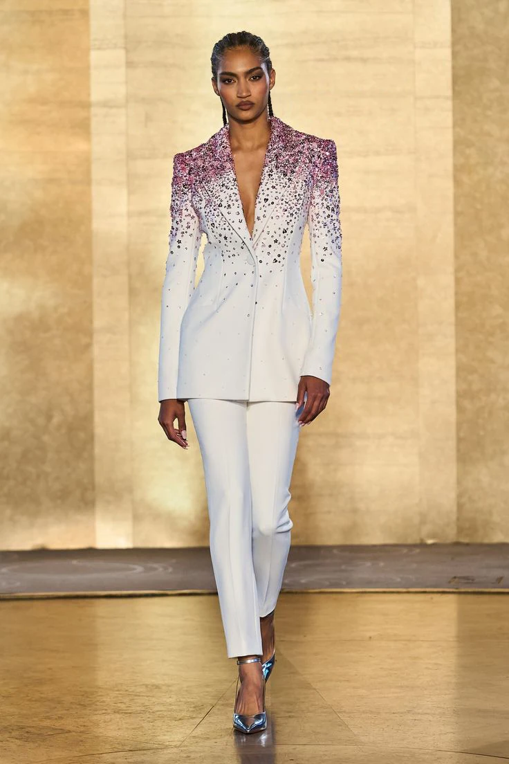 Traje de mujer a medida a la moda, 2 uds., Blazer elegante, ropa de oficina para mujer, solapa de pico con un botón, cuentas de cristal y diamantes de imitación personalizados