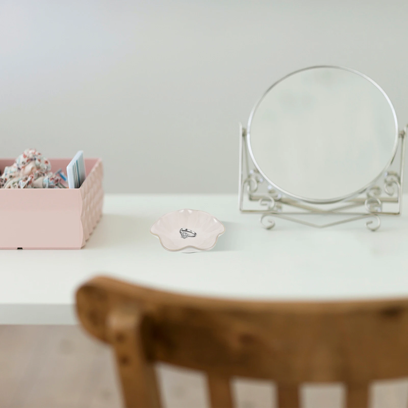 

Ceramic Jewelry Dish Elegant Ring Holder Tray Jewelry Plate Trinket Display for Women Girls Trinket Dish Ceramic Tray