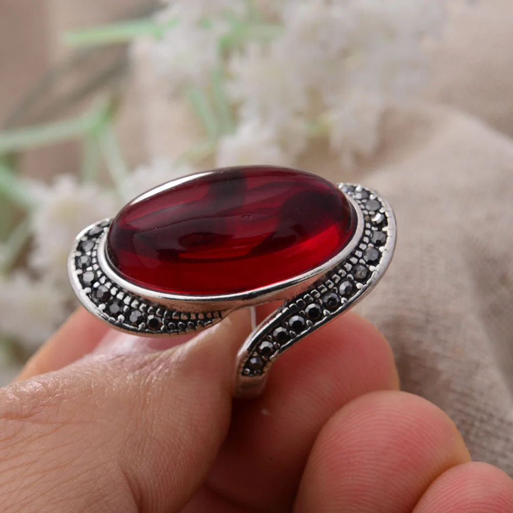 Retro Personality Exaggeration Garnet Stone Thai Silver Female Finger Ring Hot Sell Gifts For Women No Fade