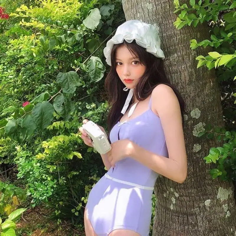 

Bow Tie Bikini French Style with Polka Dots Swimsuit with Breast Pads Sweet Swimsuit for Women To Wear In Resort Hot Springs New