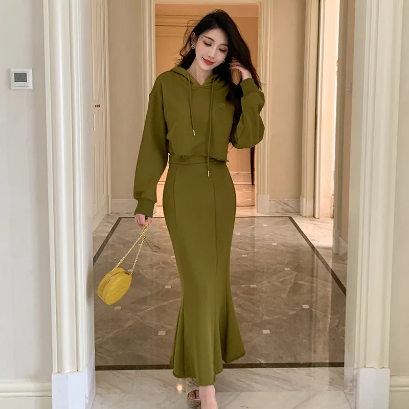 Vintage Casual Dresses Two-piece Hooded Sweatshirt and Midi Dresses Autumn and Winter New High Waist Solid Ankle Long Dresses