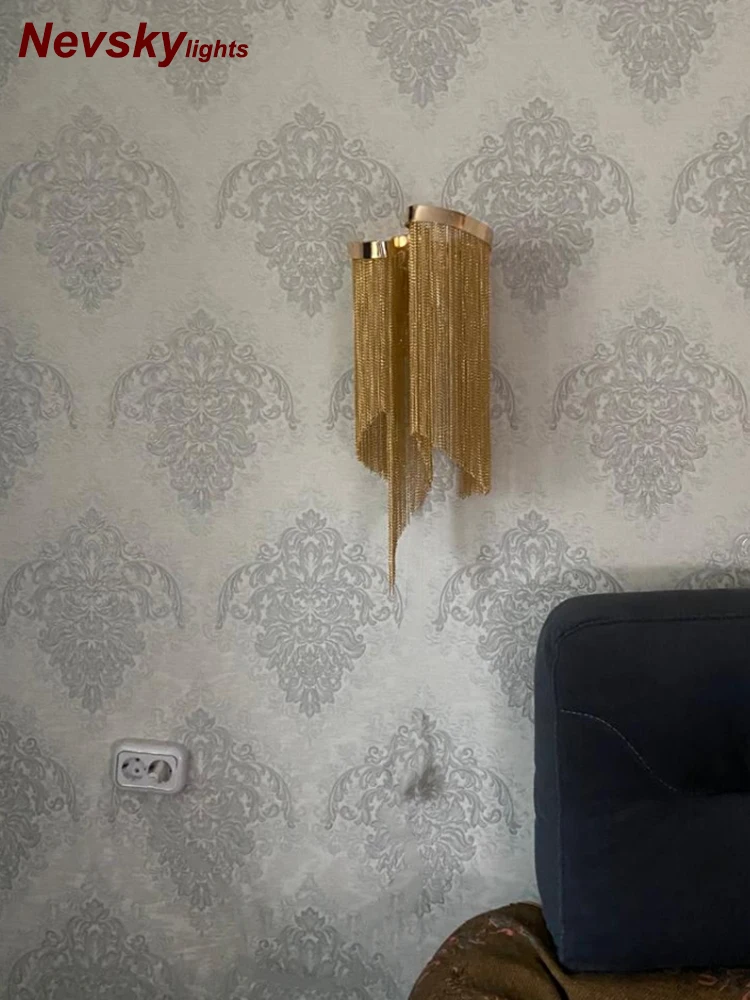 

Wall lamp with tassels silver golden